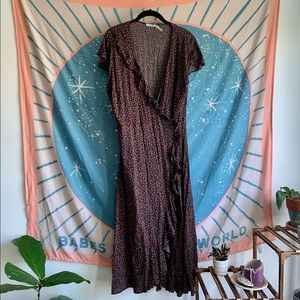 UO Kimchi Blue wrap dress black/red ditsy floral XL